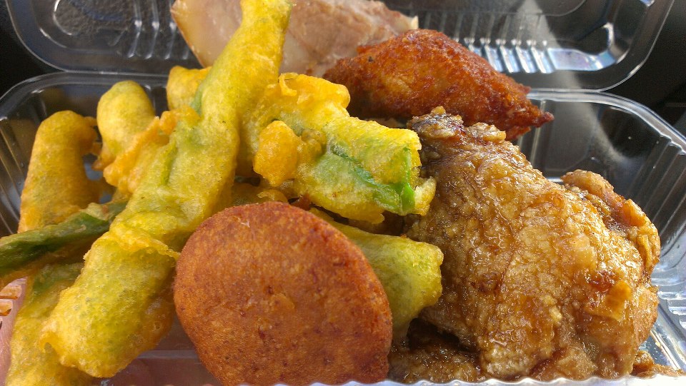 Bento Battle Hilo Lunch Shop vs. Kawamoto Store Big Island Now