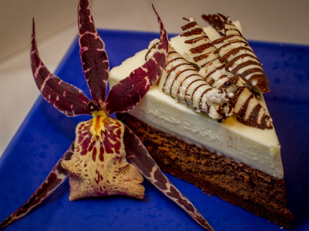 Over The Moon At Moonstruck Patisserie in Hilo Big Island Now