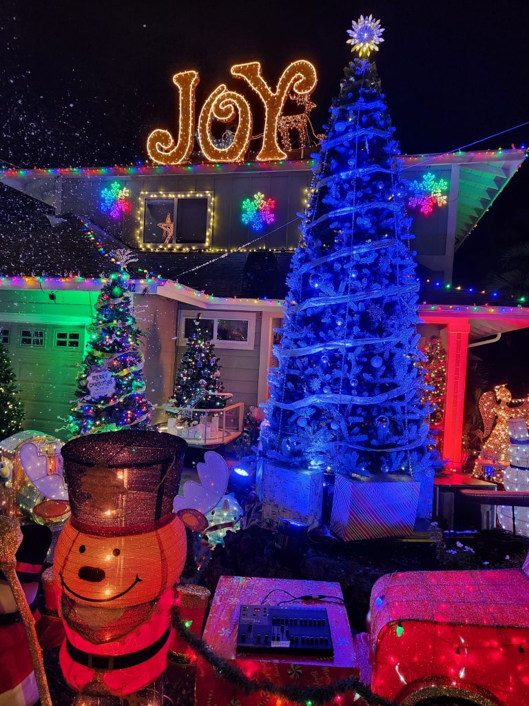Experience a family holiday tradition at the Kona Christmas House Big Island Now
