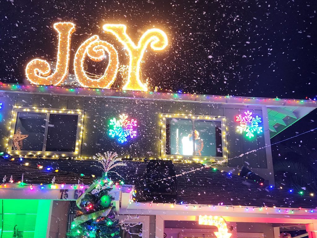 Experience a family holiday tradition at the Kona Christmas House Big Island Now