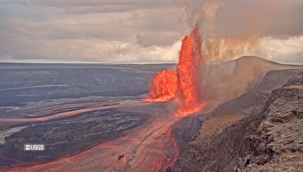 Kīlauea began putting on another show on Nov. 25, 2025, with episode 37. (Screen Shot: U.S. Geological Survey)