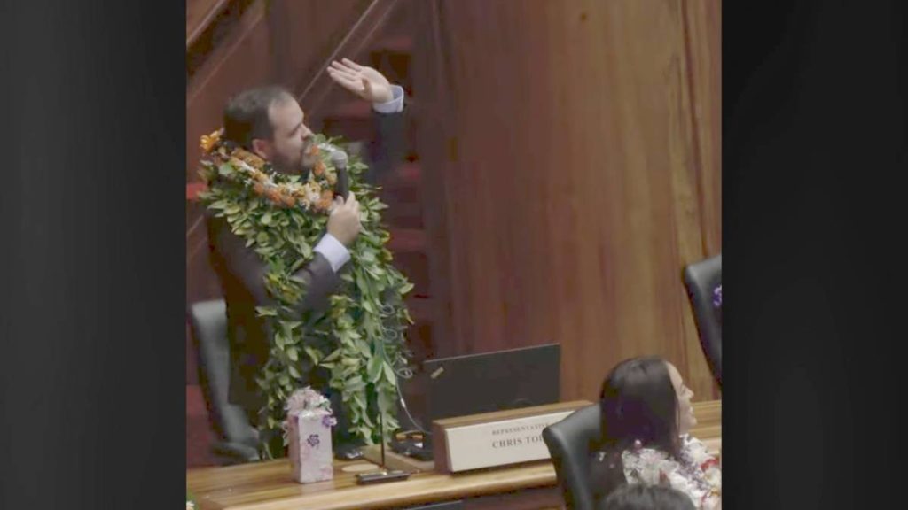 Hawai‘i Island Rep. Chris Todd recognizes family sitting in the gallery during the Opening Day of the Hawai‘i State Legislature on Jan. 21, 2026. Screenshot)