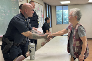 Hawaiʻi police officers seek to engage with seniors during Kūpuna Watch meetings this week