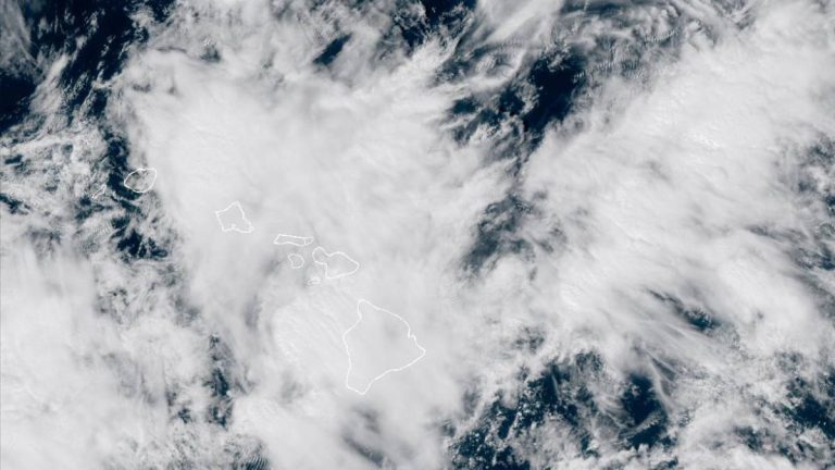 UPDATE: High wind, winter weather warning issued for Big Island summits