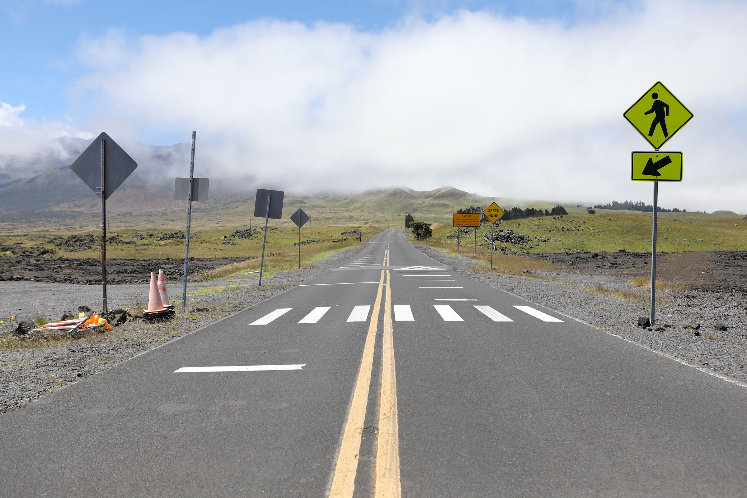 Maunakea access road to summit could become a toll road; state agencies discuss 2 proposals