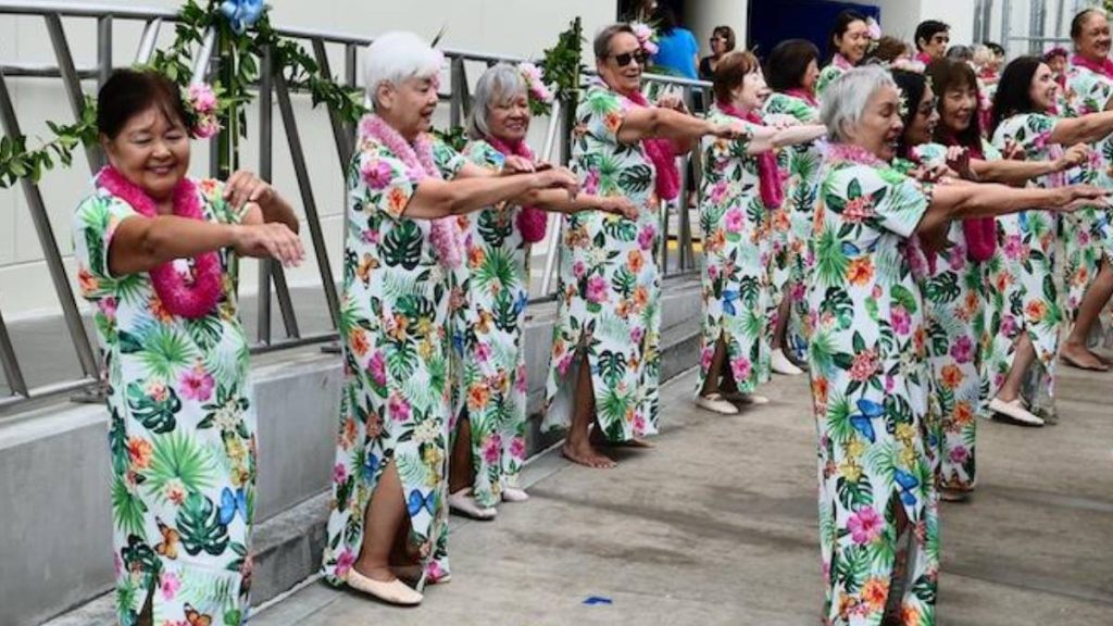 The University of Hawaiʻi, community members and government leaders celebrate the grand opening of the Hoʻōla Early Phase Clinical Research Center on July 6, 2026. (Photo Courtesy: UH)
