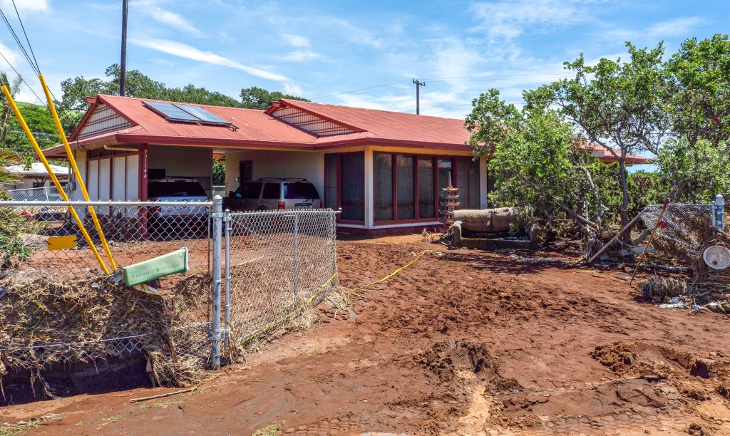 May Doi's home on Maia Street in Nā‘ālehu on Aug. 19, 2026. (Tiffany DeMasters/Big Island Now)