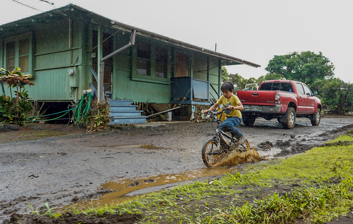What you need to know about Hurricane Lala recovery: About 38,250 customers on the Big Island remained without power as of Monday night