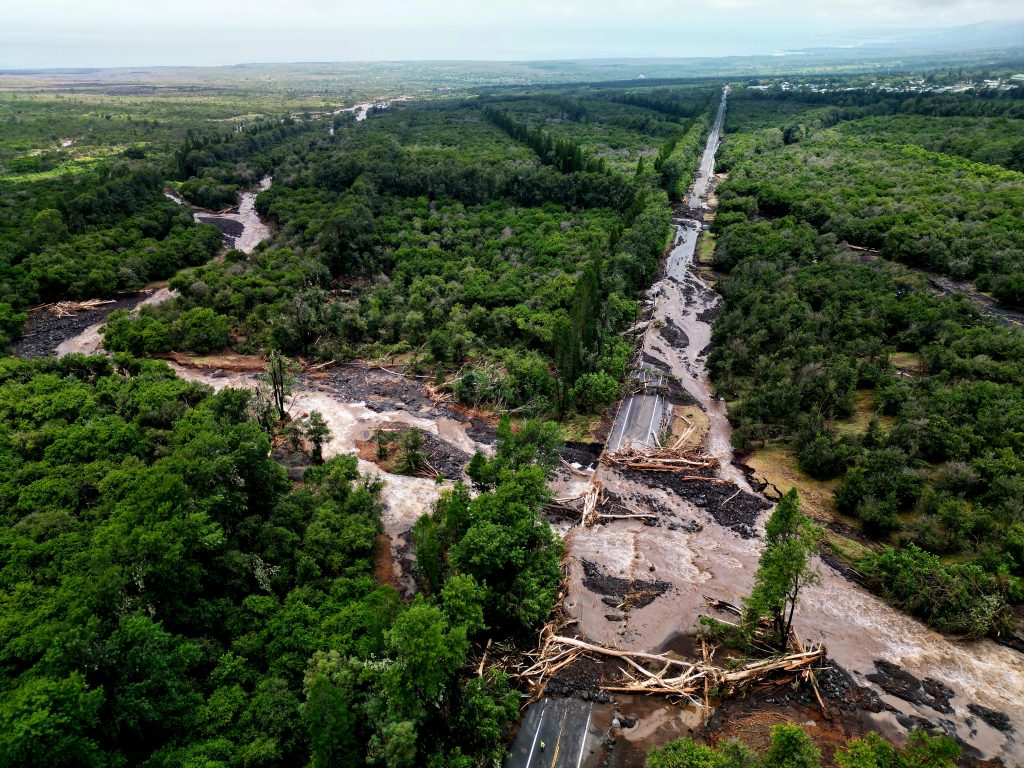 The Pāhala Bridge was destroyed during Hurricane Lala, leaving residents of the rural plantation town cut off from the rest of the Big Island. (Photo: Rebecca M Pierotti)