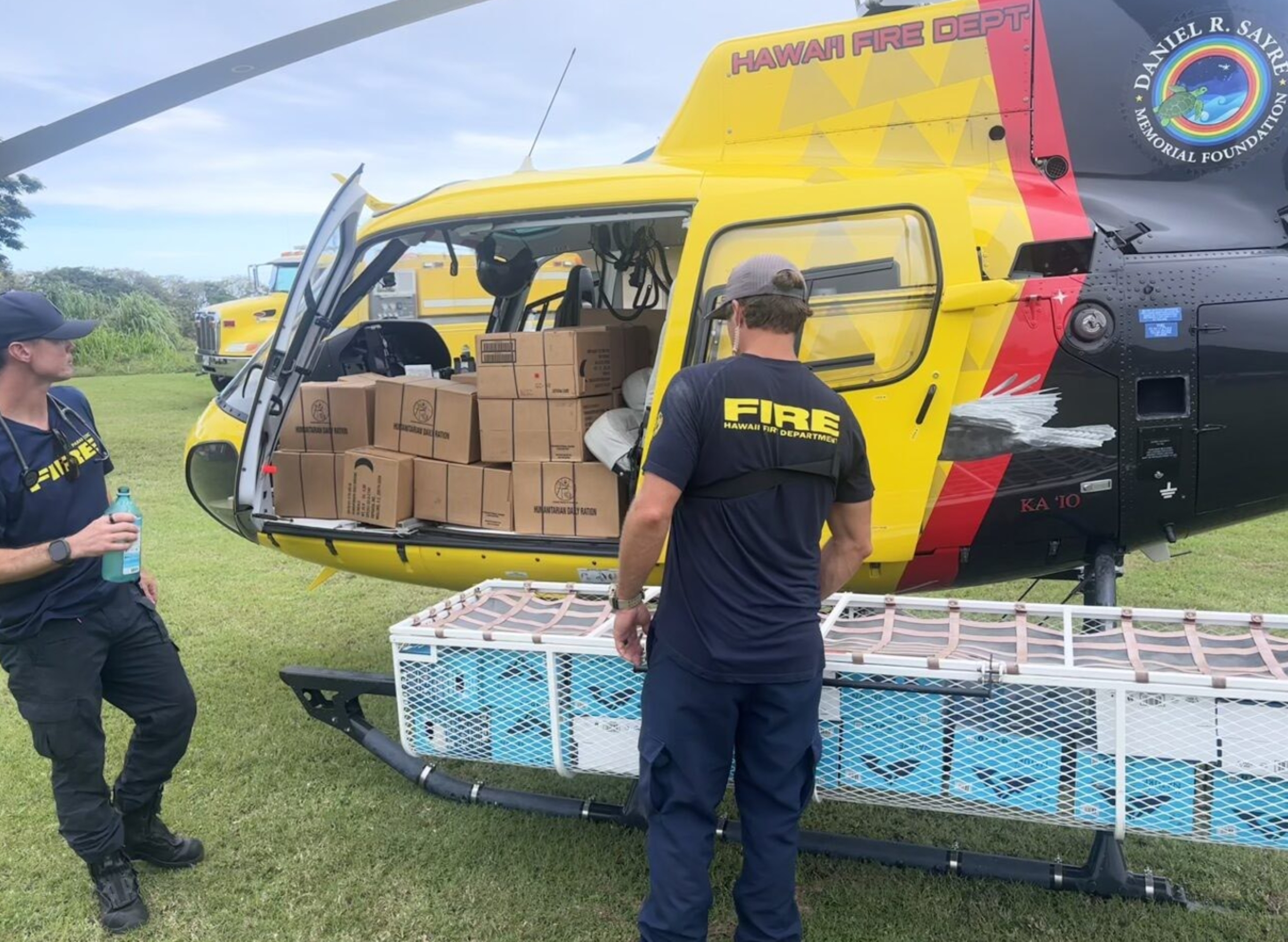Convoy of Lala relief supplies delivered to hard hit Kaʻū District