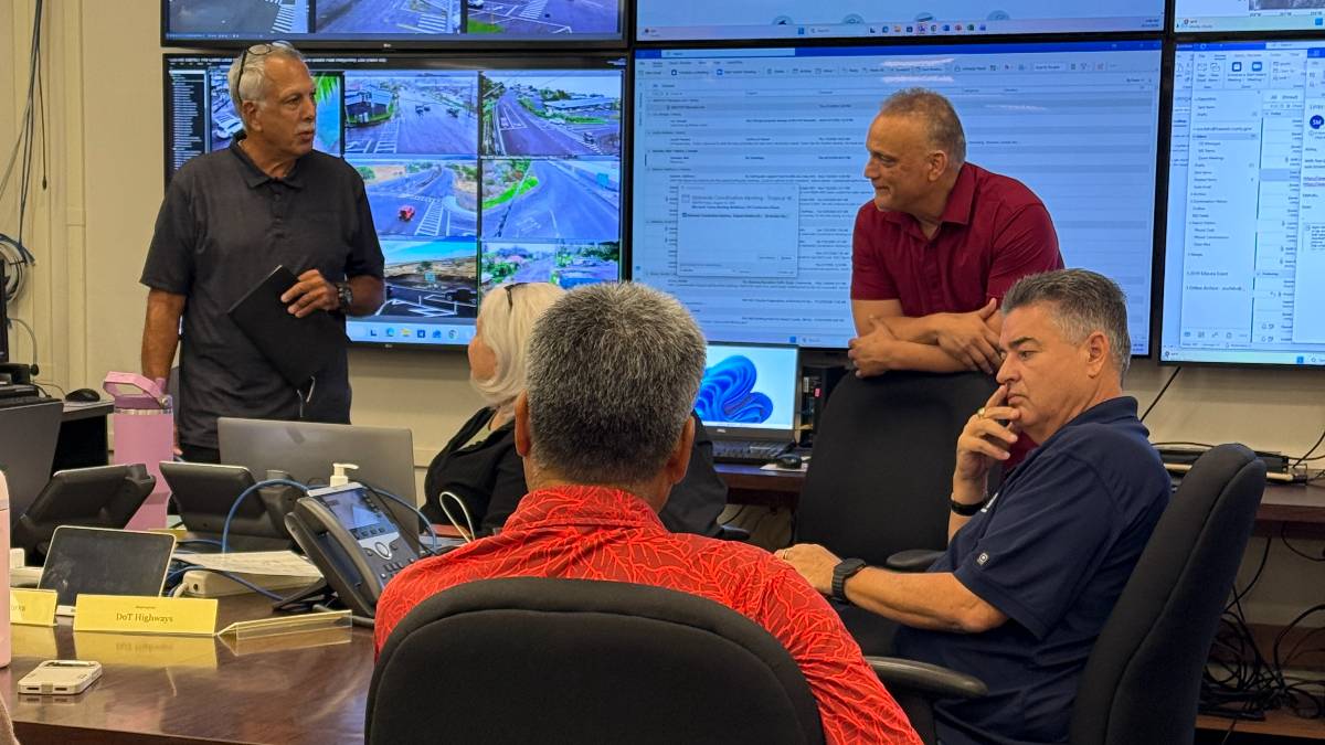 With Moke gone without causing much new damage, Big Island returns to recovering from Hurricane Lala