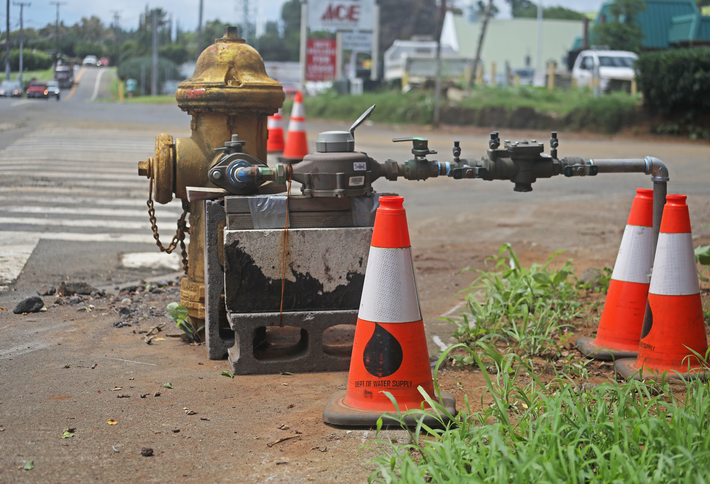 Fire hydrant flow test set for Māmalahoa Highway near Waimea-Kohala Airport