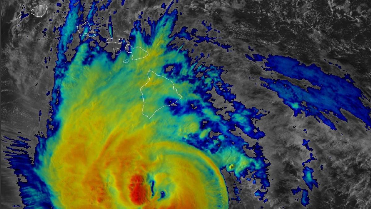 Category 2 Hurricane Nolo continues to creep north as outer rain bands begin to affect Big Island