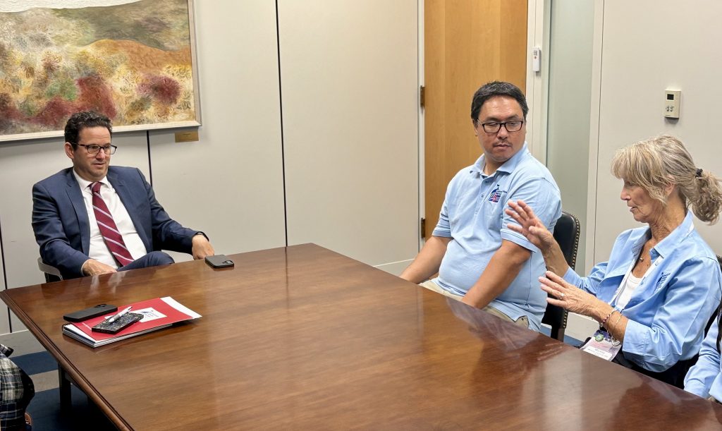 Hawai’i cancer survivor urges Congress to make cancer research a national priority