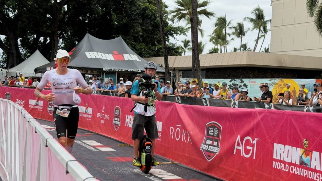 Magnus Ditlev of Denmark started the 26.2-mile run of the Ironman World Championship in Kona on Oct. 10, 2026, in first place. (Tiffany DeMasters/Big Island Now)