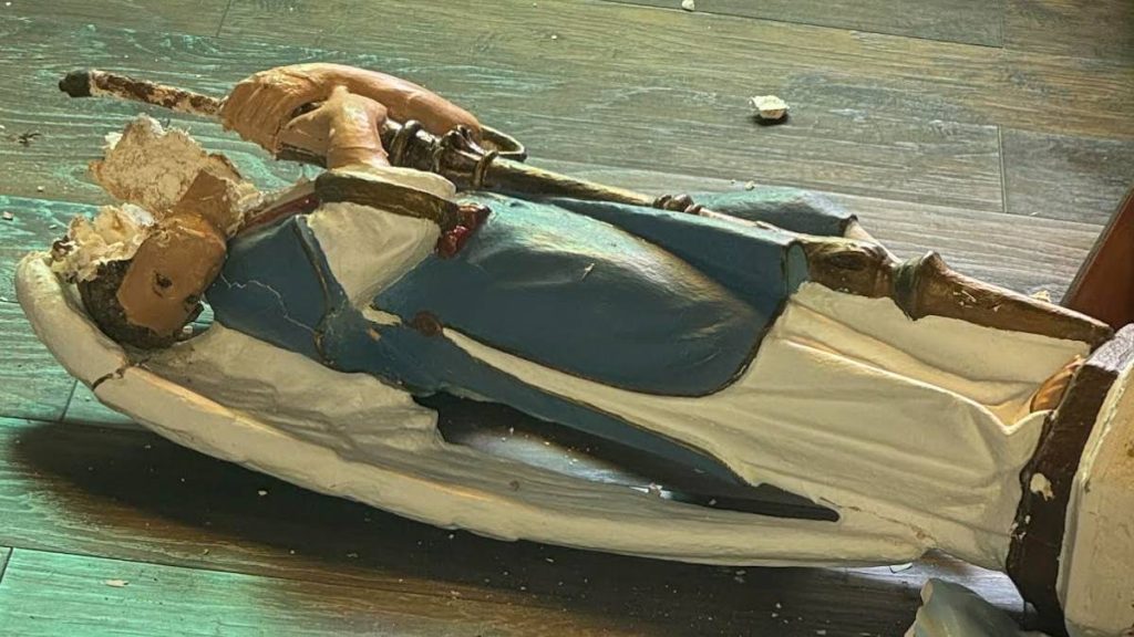 Pāhoa man arrested for desecrating historic Star of the Sea Painted Church