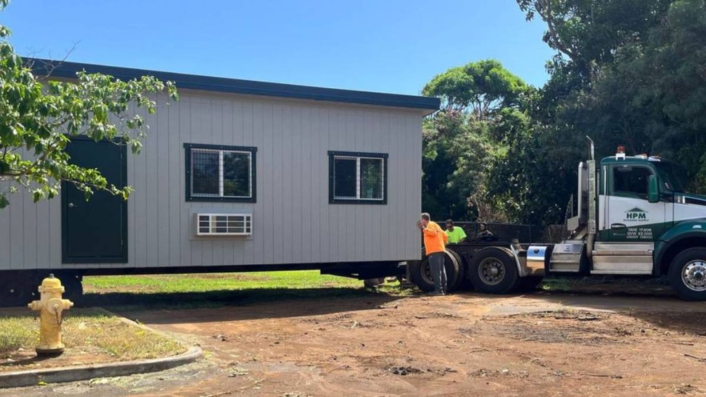 Ironman Foundation donates $350,000 for 2 mobile trailers to Hawaiʻi Island Community Health Center